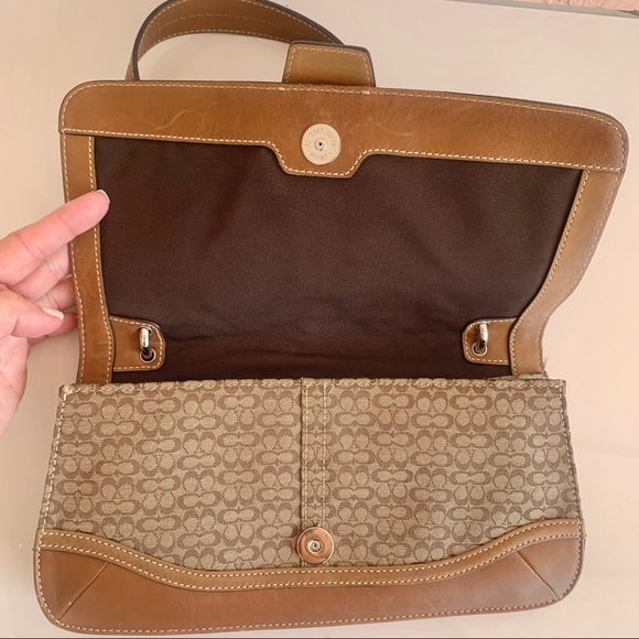 COACH Mini Signature 7075 Beige Leather Canvas Flap Shoulder Bag Authentic - Picture 12 of 16